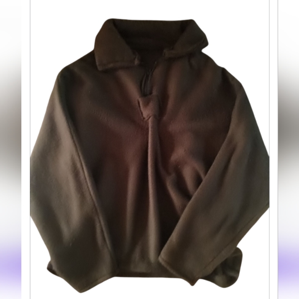 Cozy Fleece Pullover in Olive Green
